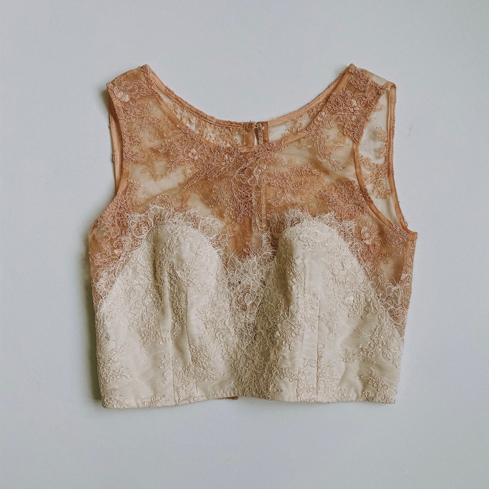 Bridal top separate in nude ivory lace NWT